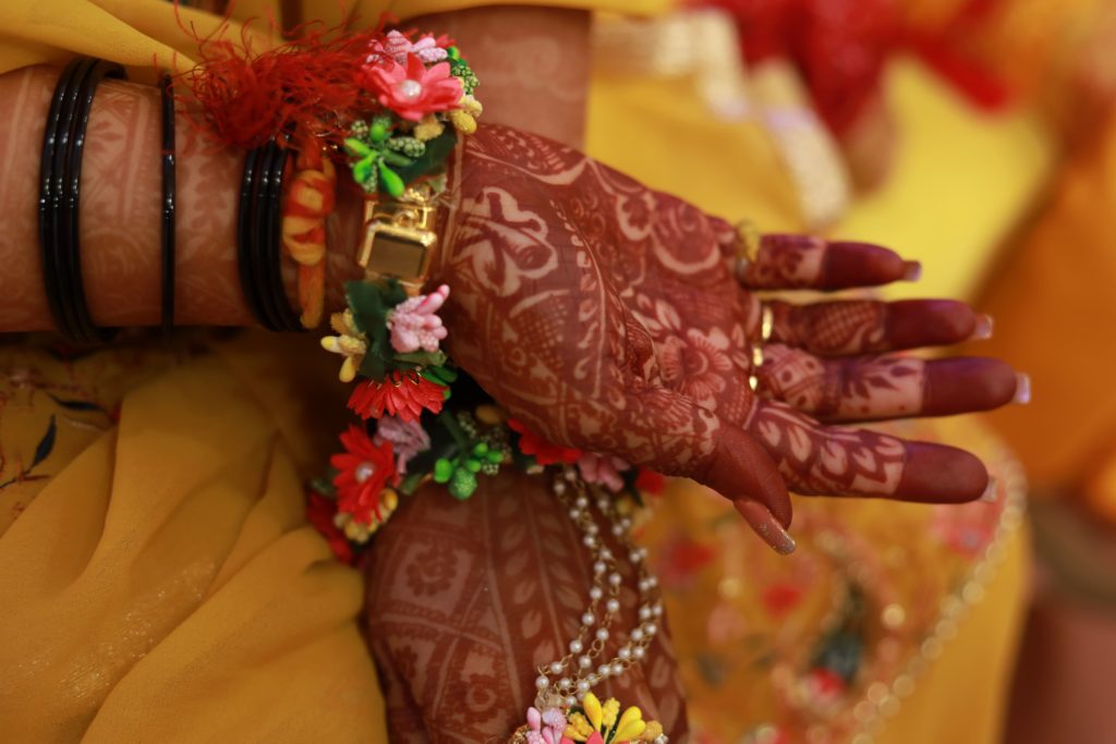 インド　結婚式　ヘナ